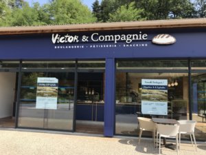 Enseigne bloc led Lyon - Enseigne lumineuse Boulangerie Victor & Compagnie Ecully - SES Grigny